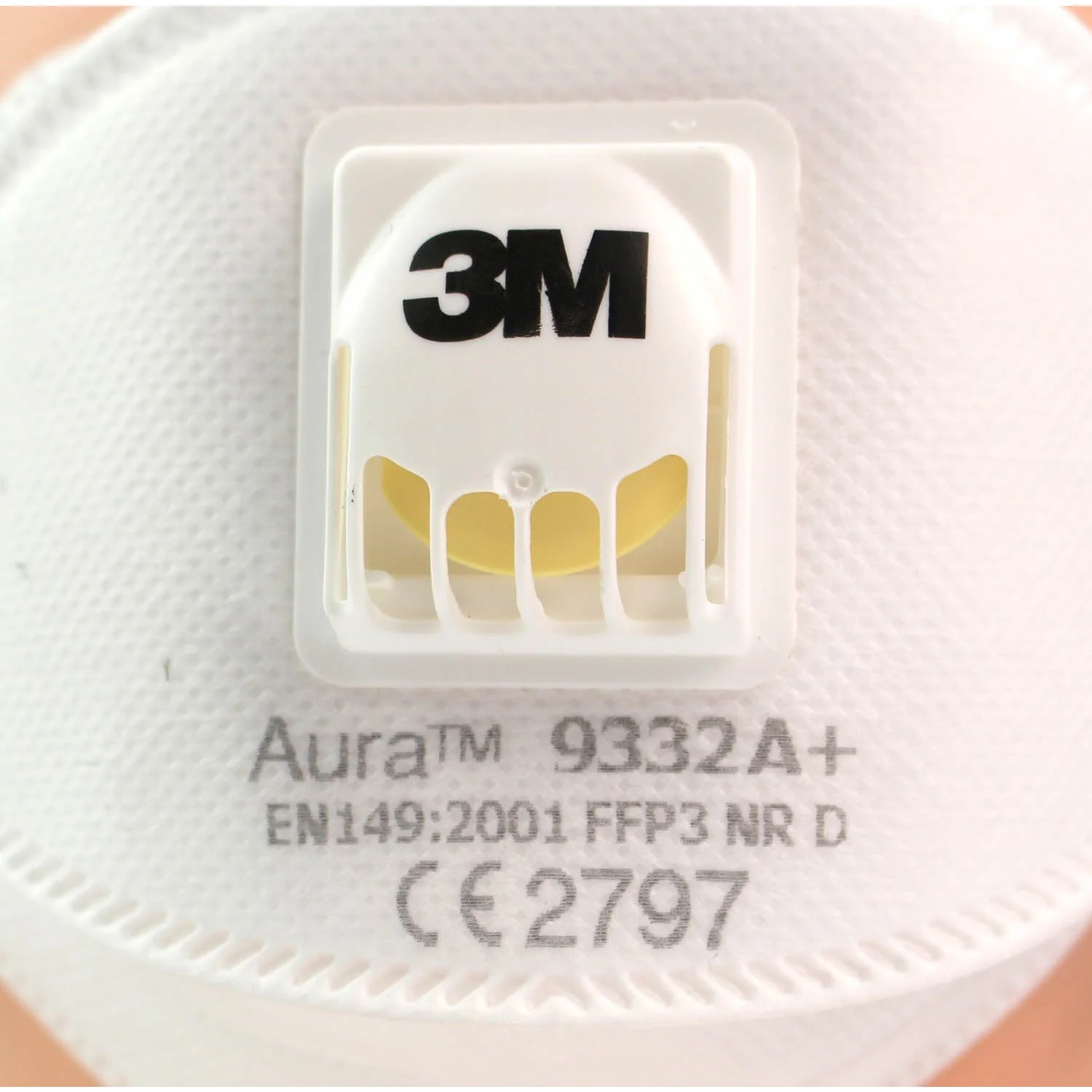3M™ Aura™ 9332+ (A) FFP3 Valved Respirator Face Mask - Image 2