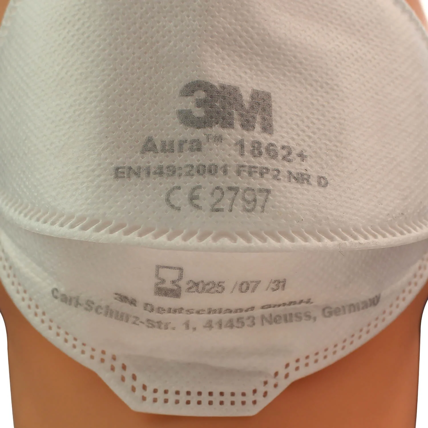 3M™ 1862+  Aura™ FFP2 [+IIR] Healthcare Respirator Mask x 20 - Image 7