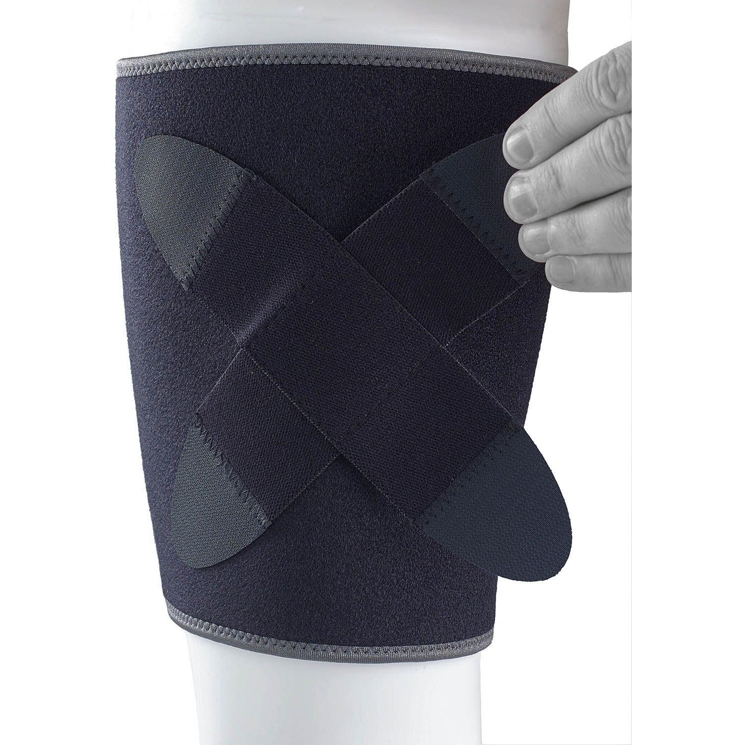 Advanced Neoprene Thigh Support - One size fits all - Image 3