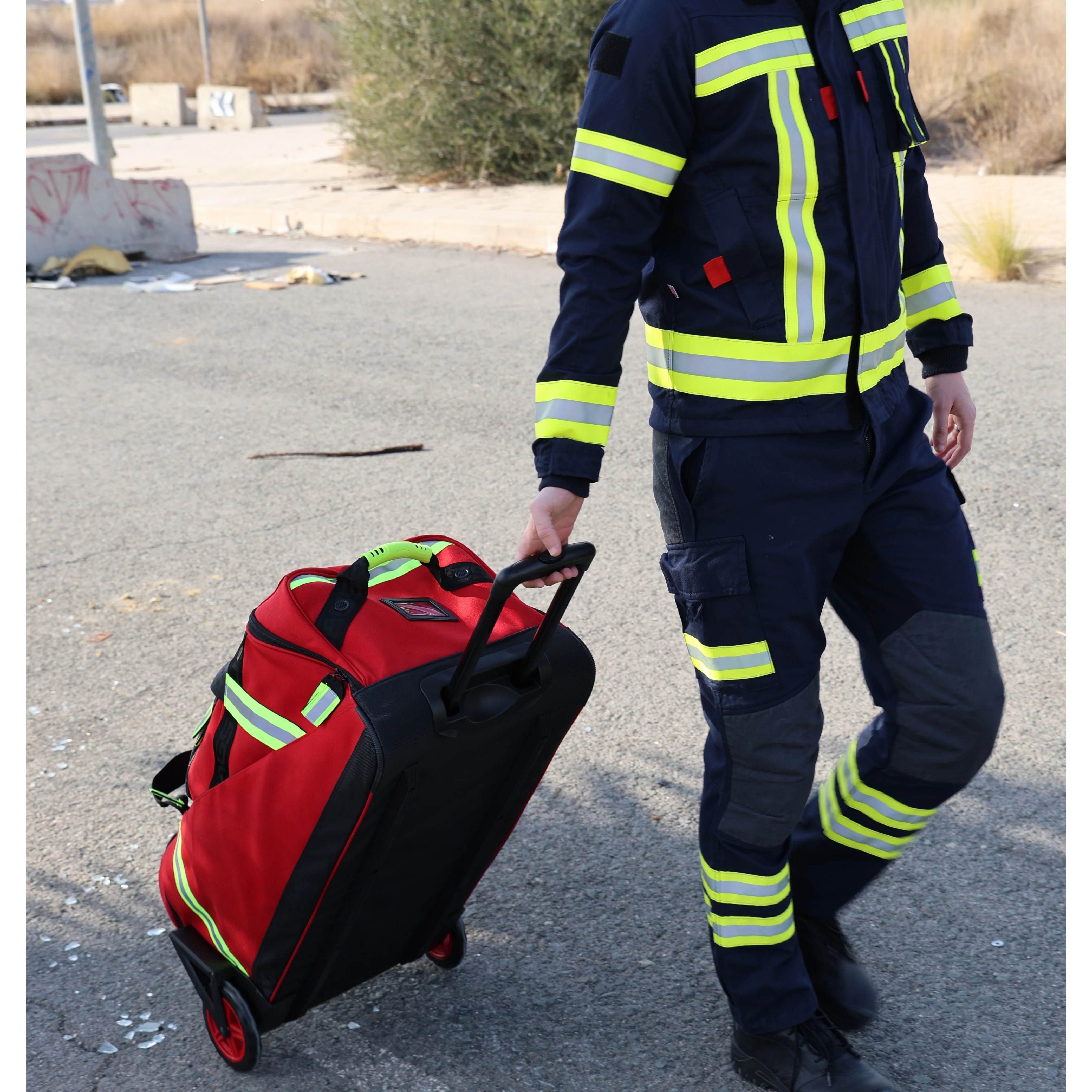 Attack's Evo Firefighter PPE Trolley Bag - Image 14