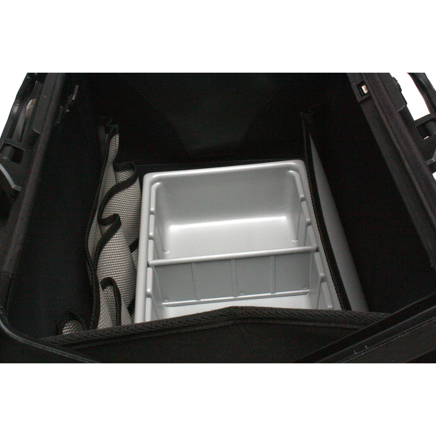 Bollmann Medistar Doctors Case: Black Polyester / Leather - Image 6