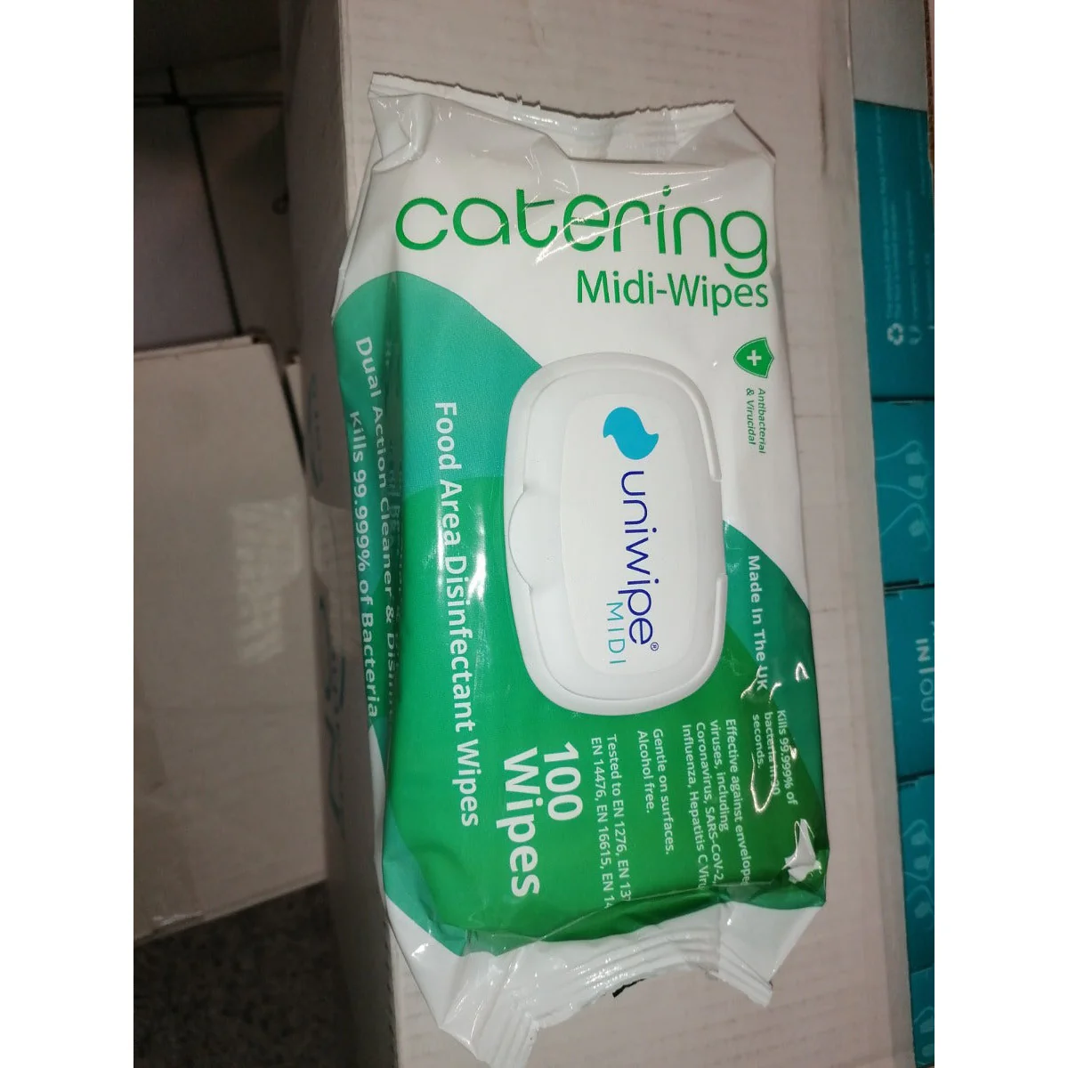 Uniwipe Catering Sanitising Midi-Wipes - Pack of 100- CLEARANCE - Image 2