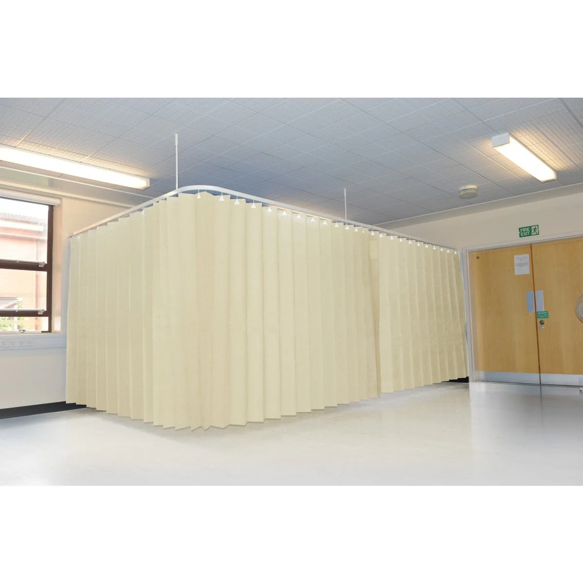 Disposable Curtains Eyelet Fit Medium 3750mm x 2000mm - Sand x 10