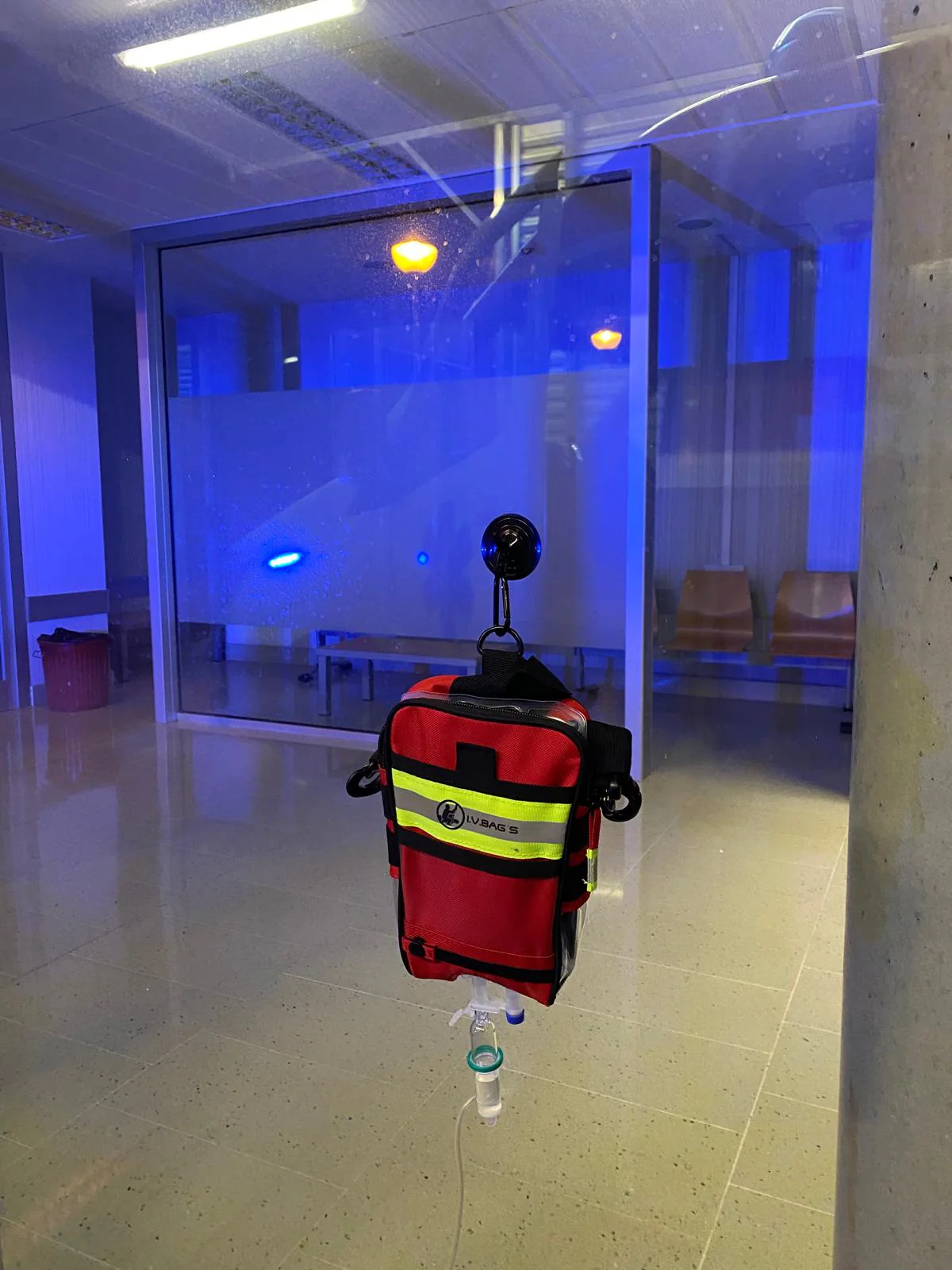 Elite Bags IV Intravenous Fluid Carry Bag - Image 18