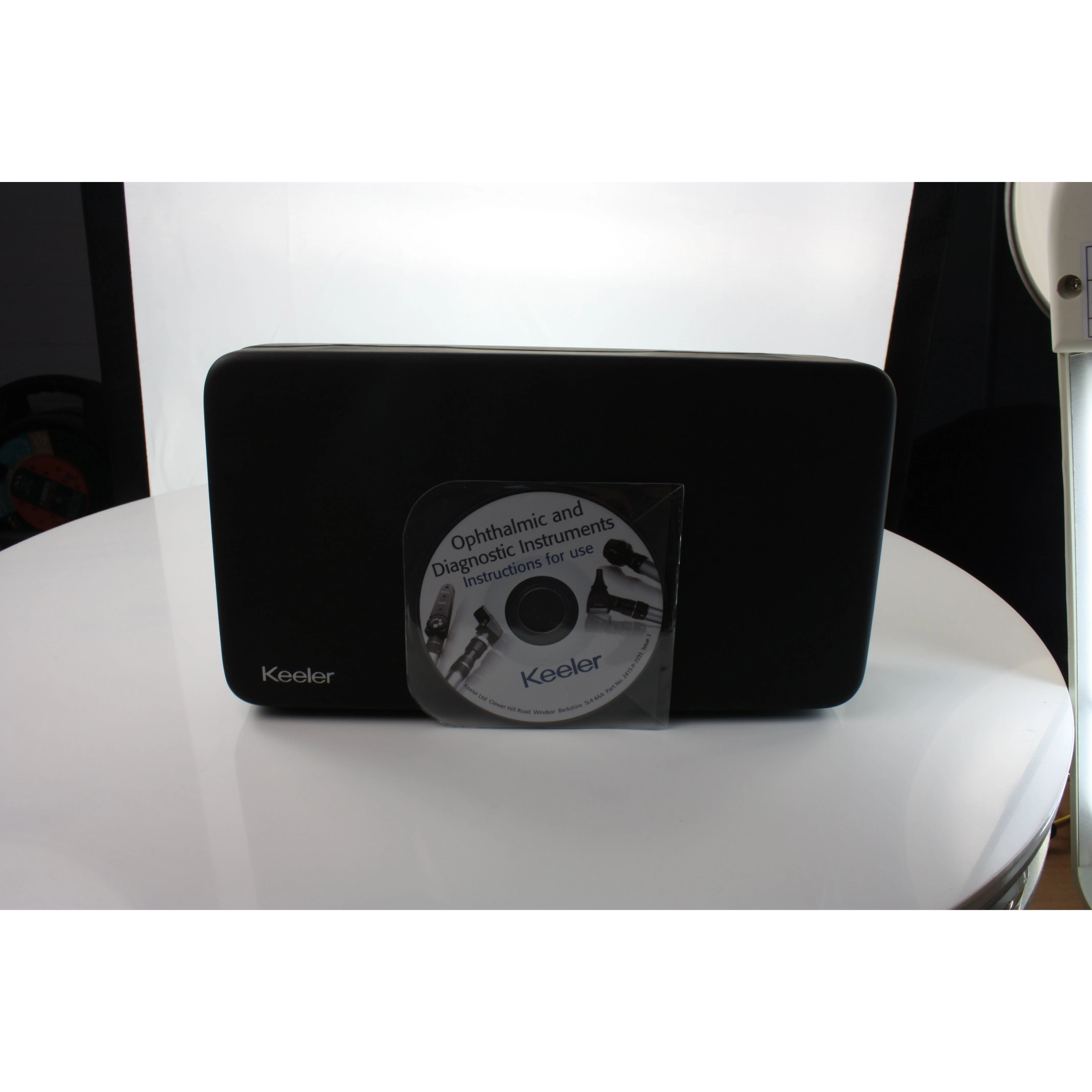 Keeler Fibre Optic Otoscope (3.6v Rechargeable) - Image 10