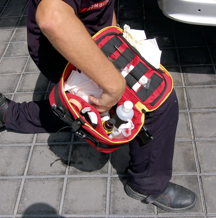 Elite Waist & Leg First-Aid Kit - Image 2