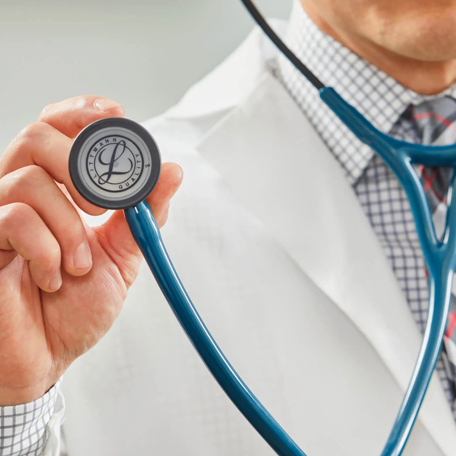 Littmann Cardiology IV Diagnostic Stethoscope: Polished Smoke & Navy - Blue Stem 6202 - Image 2