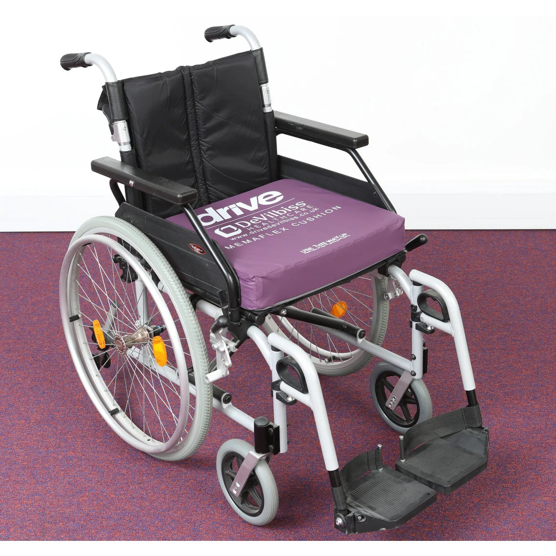 Memaflex Cushion Statseat (56x56x13cm) with Mullberry Cover - Image 2