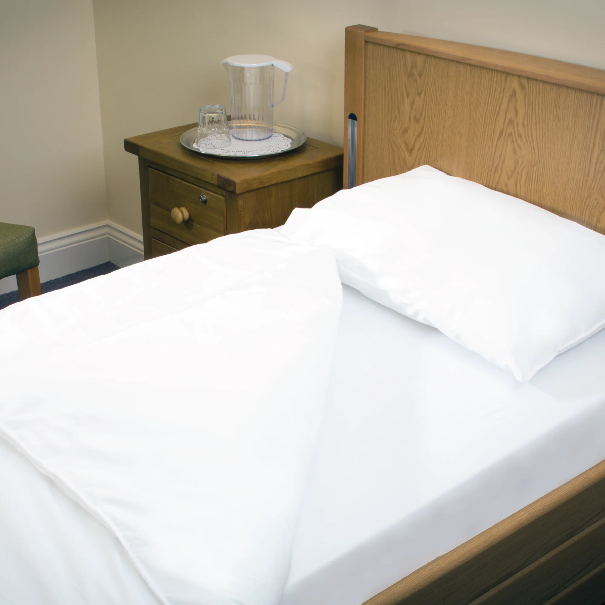 MRSA Resistant Wipe Clean Duvet - Image 3