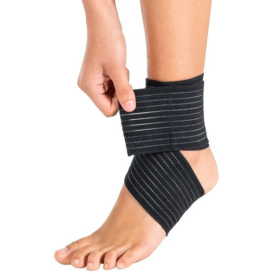 Recura Elastic Ankle Wrap - Universal