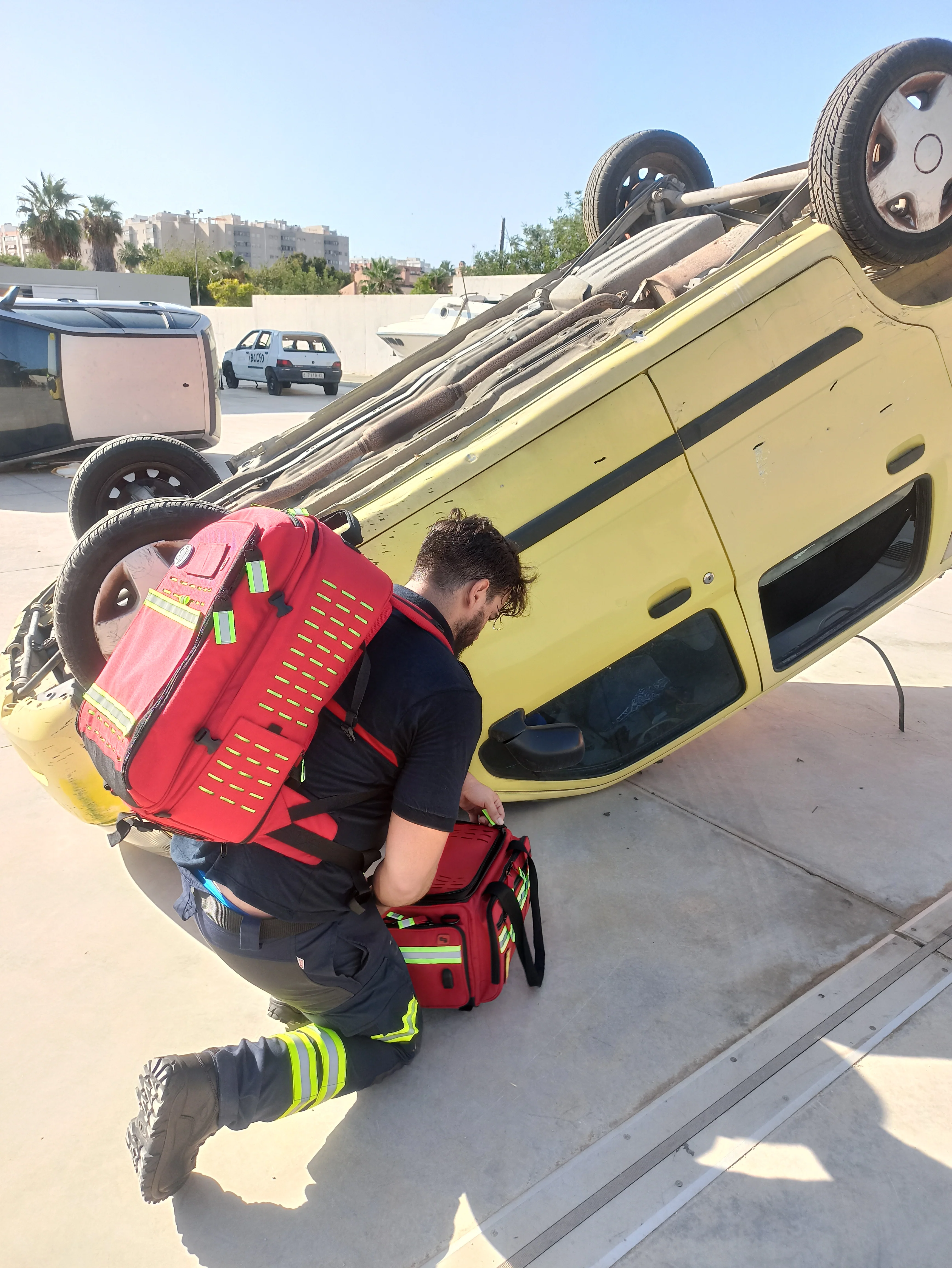 Robust's - Tactical Backpack with Adjustable Inner Layout - Red - Image 19