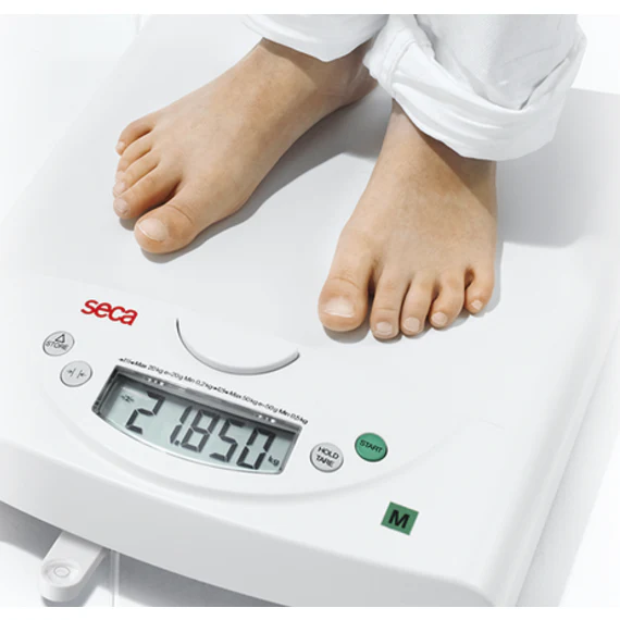 SECA 385 Portable Electronic Baby/Toddler Scale Extra Capacity & Detachable Tray - CLEARANCE - Image 4