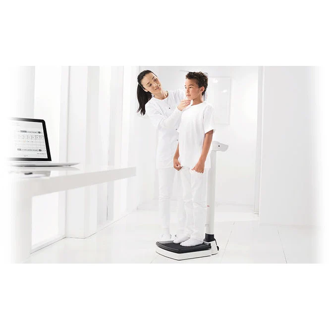 Seca 704 Electronic Column Scale with Integrated Digital Measuring Rod - Image 5