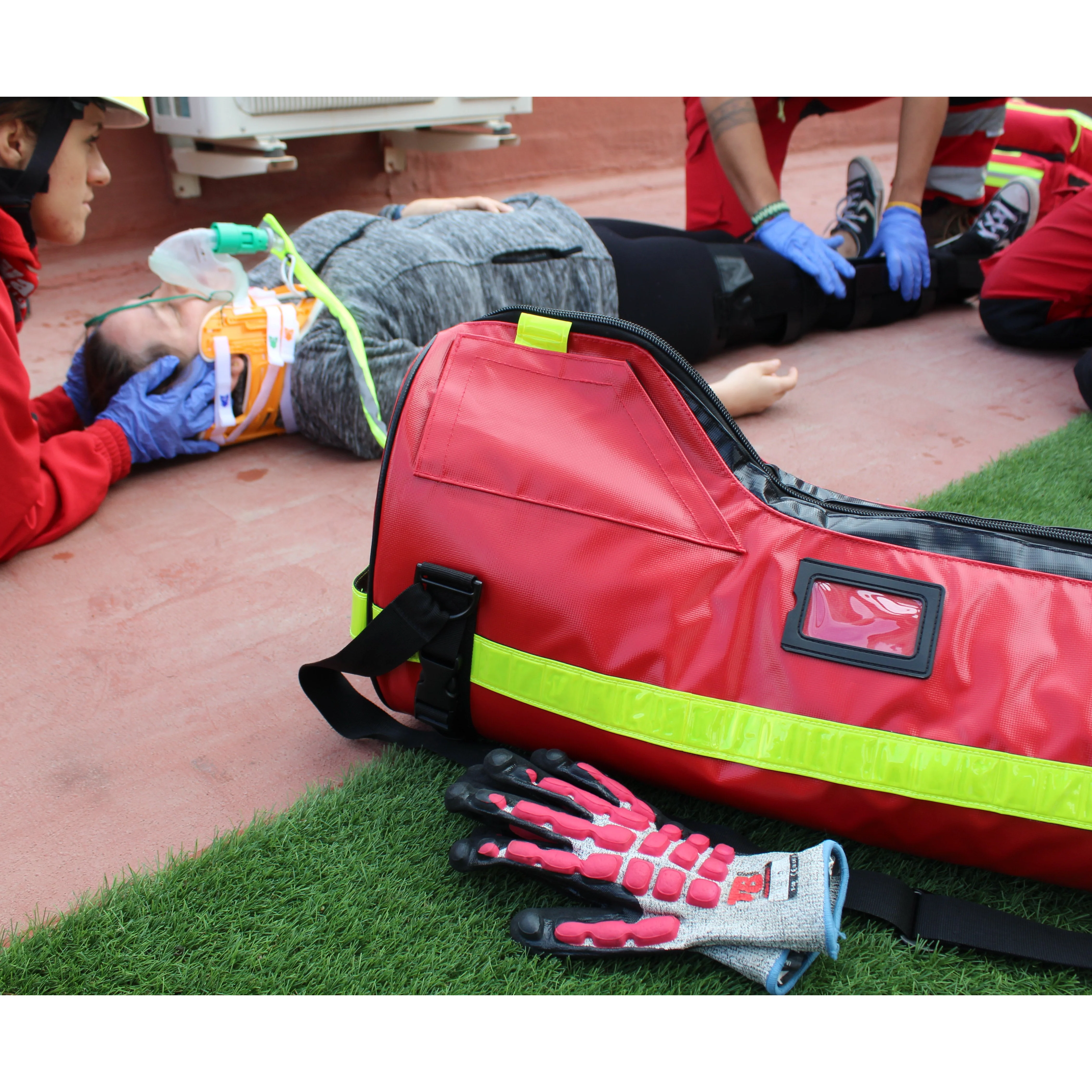 TUBE’S Oxygen Barrel Bag - Red Tarpaulin - Image 12