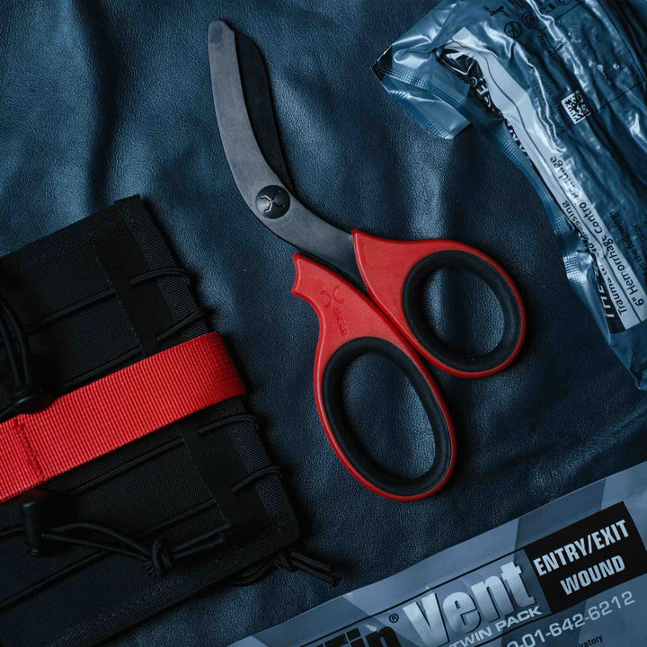 XShear Trauma Shears - Red & Black - Image 2