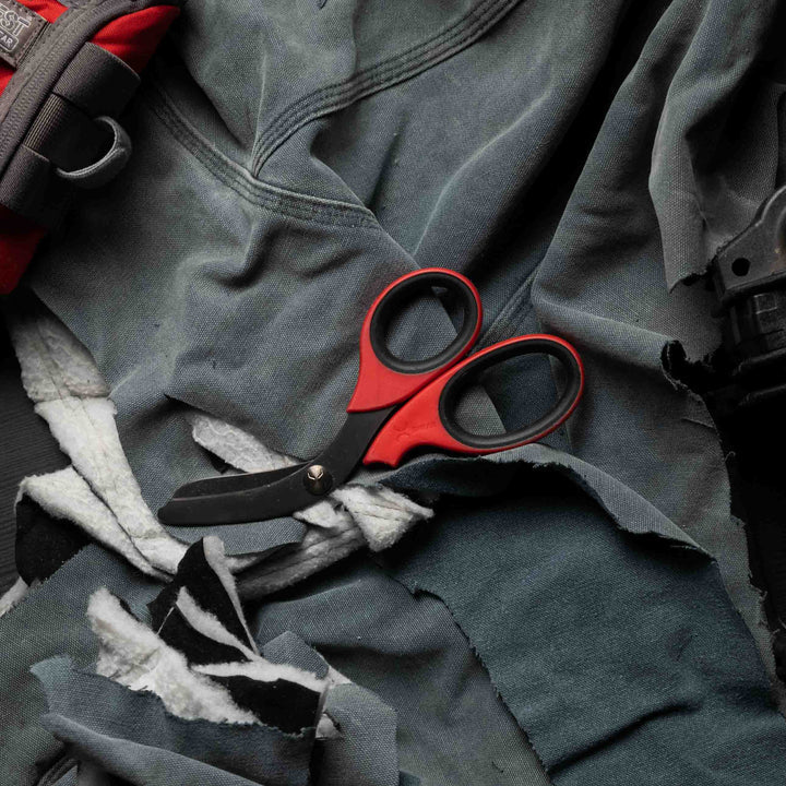 XShear Trauma Shears - Red & Black - Image 4